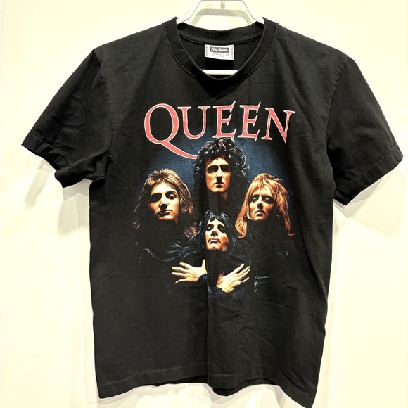 QUEEN T shirt THE ROXX Brand - Picture 1 of 9